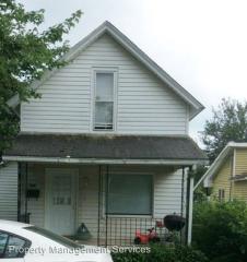 408 Queen St, Goshen IN  46528-2511 exterior