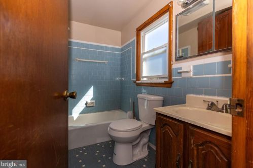 426 Holiday Dr, Aberdeen MD  21001-1813 exterior