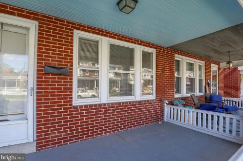 63 Park Ave, Ephrata, PA 17522-2071