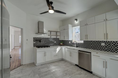 8104 Dorchester Ave, Chicago IL  60619-3436 exterior
