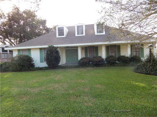 436 Fairfield, Gretna LA  70056-7034 exterior