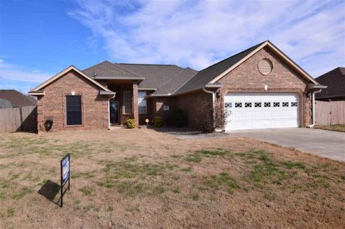 1205 Hershel Dr, Elgin, OK 73538-8803