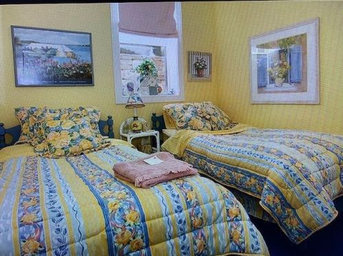 84 Stone Crk Dr, Miami OH 45056-9758 exterior