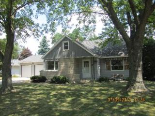 410 Madison St, Joliet, IL 60435-5504
