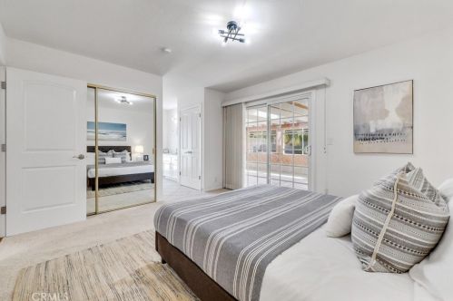 15242 Touraine Way, Irvine CA  92604-3150 exterior