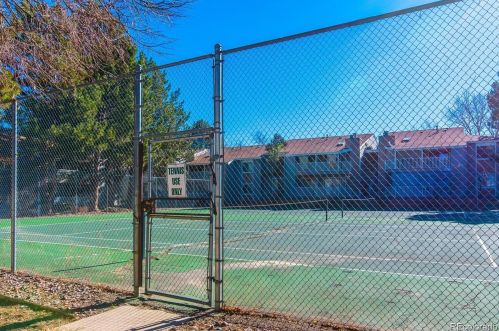 923 Zeno Way, Aurora CO 80017-2601 exterior