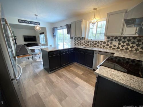 560 Wood Duck Dr, Torrington CT  06790-2587 exterior