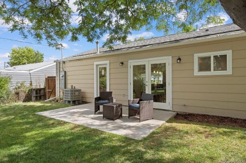 2895 Fairfax St, Denver CO  80207-2748 exterior