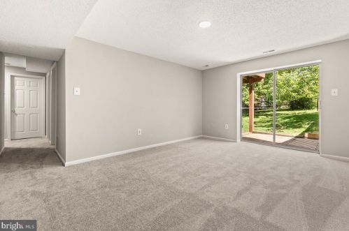 2229 Cherry Leaf Ln, Silver Spring MD 20906-5733 exterior