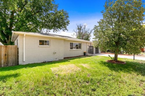 1816 Dilmont Ave, Greeley CO  80631-6207 exterior