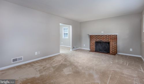 7209 Lamar Dr, Springfield VA  22150-3129 exterior