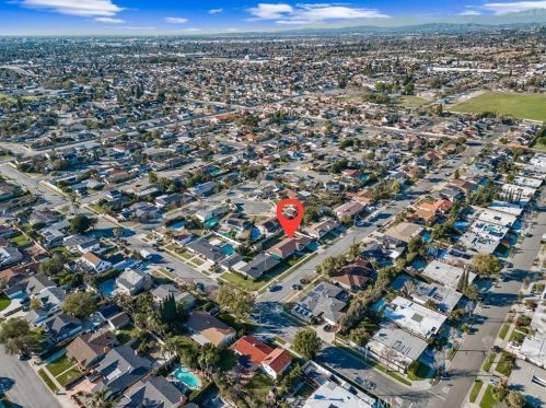 12681 Swidler Pl, Santa Ana CA  92705-1210 exterior