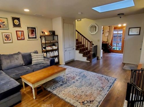 1287 Sunflower Ave, Covina, CA 91724-1750
