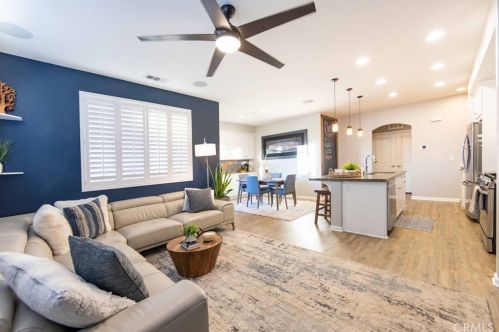 44146 Calle Ciuita, Temecula CA  92592-3992 exterior