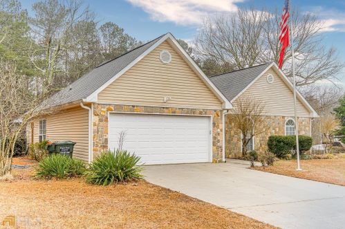 4984 Eagles Nest Ct, Loganville, GA 30052-3462