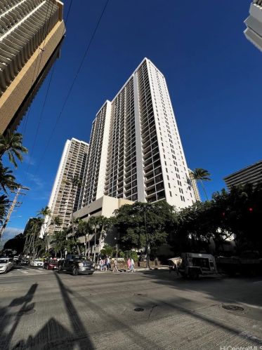 201 Ohua Ave, Honolulu HI  96815-3653 exterior