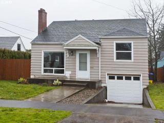 6206 Oberlin St, Portland OR  97203-4141 exterior