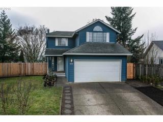 8585 Stratford Ct, Portland, OR 97224-5679