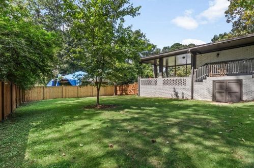 1502 Fama Dr, Atlanta GA  30329-3309 exterior
