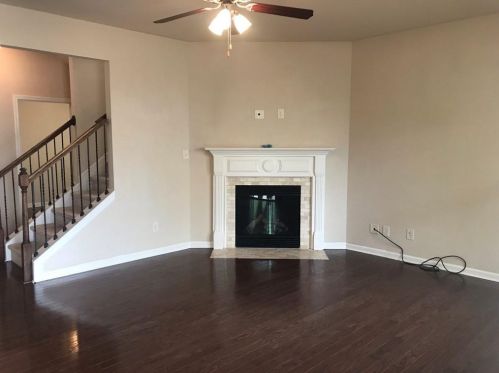 559 Myrtle Trace Ln, Suwanee, GA 30024-6501