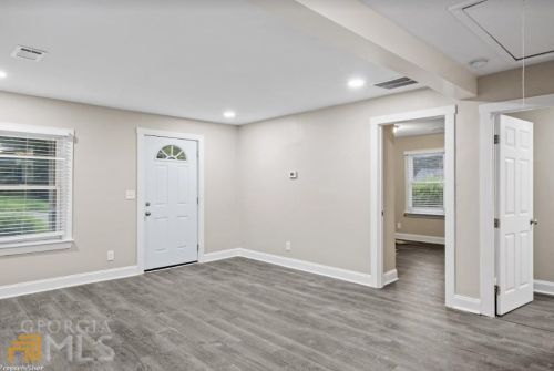 123 Dahlia Ave, Atlanta GA  30314-1207 exterior