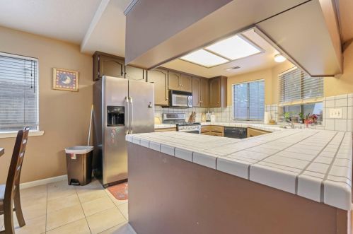 2308 Grouse Crossing Way, Modesto CA  95355-9216 exterior