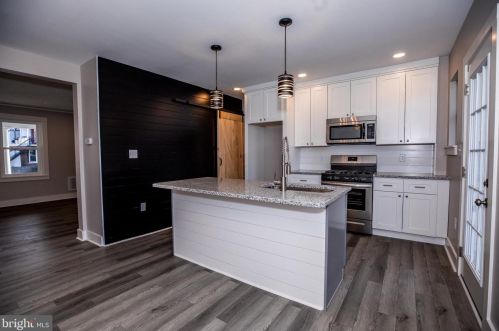 307 Ross St, Lancaster PA  17602-1941 exterior