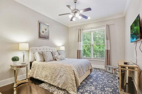 2292 Meadowvale Dr, Atlanta GA  30345-3543 exterior