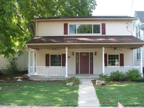 137 Adams St, Sweet Water, IL 62642-9495