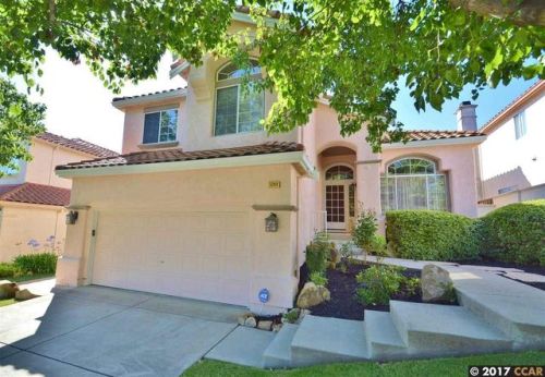 5264 Boulder Ct, Concord, CA 94521-1669