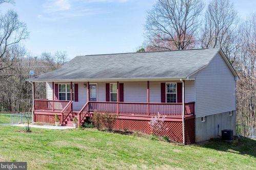 2417 Elly Rd, Aroda, VA 22709-1129