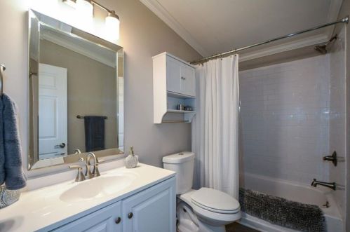 2475 Hazel Dr, Atlanta GA  30316-3405 exterior