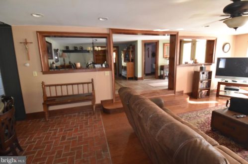 701 Rutt Rd, Bangor PA 18013-9602 exterior