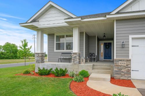 9008 Kaeding Ave, Monticello, MN 55362-4529