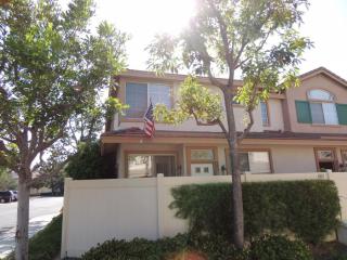 882 Boulder Pl, Anaheim, CA 92808-2365