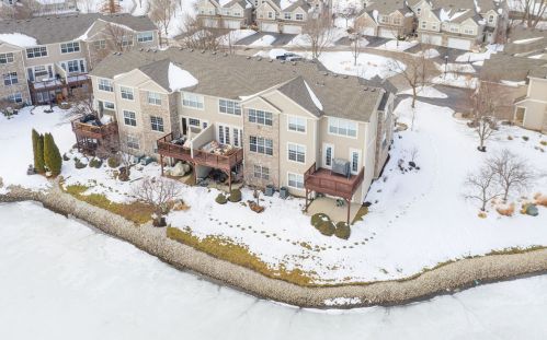 215 River Mist Ct, Oswego, IL 60543-8359