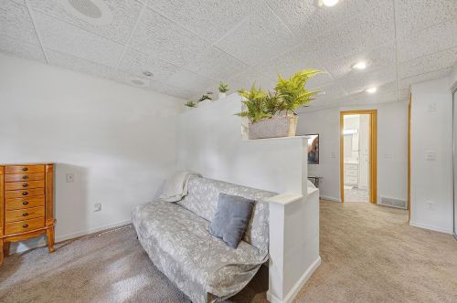 2070 Ivy St, Saint Paul MN  55109-4029 exterior
