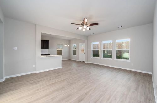 1733 Cindy Ln, Conroe TX  77304-3159 exterior