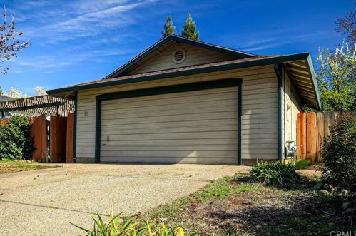 71 Lexington Dr, Chico, CA 95973-8306
