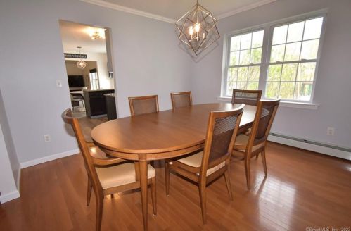 560 Wood Duck Dr, Torrington CT  06790-2587 exterior