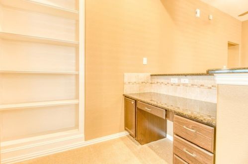 302 Round Lake Dr, Richmond TX 77469-1778 exterior