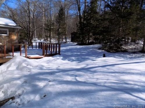 155 Louis Cir, Torrington, CT 06790-3508