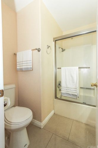 227 Coffman St, Anaheim CA  92805-7100 exterior