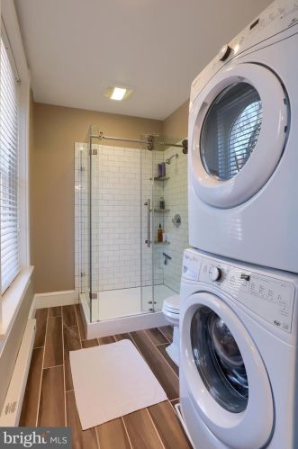 28 Vine St, Lancaster PA  17603-3943 exterior