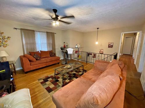 5852 Hallwood Ct, Lithonia, GA 30058-5624