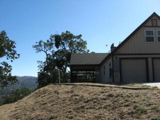 29821 Greenwater Dr, Tehachapi, CA 93561-9648