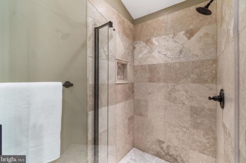 1258 River Rd, Shady Side MD 20764-9694 exterior