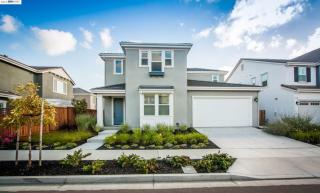 4765 Valley Vista Dr, Pleasanton, CA 94568-4234