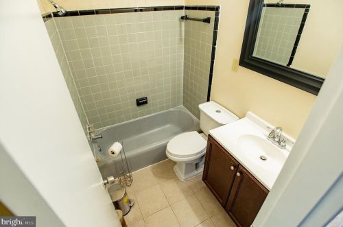 402 Burnt Mills Ave, Silver Spring MD 20901-4505 exterior