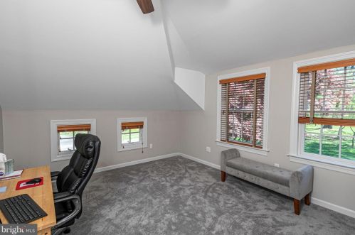 254 Ridgeview Rd, Princeton NJ  08540-7665 exterior